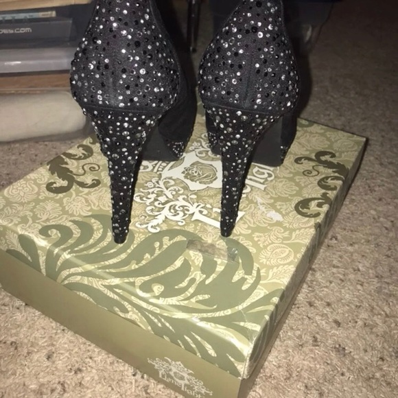 Limelight Rhinestone Heels - Picture 5 of 6